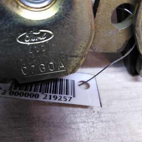 zamok-kryski-bagaznika-ford-fusion-art-35919-big-3