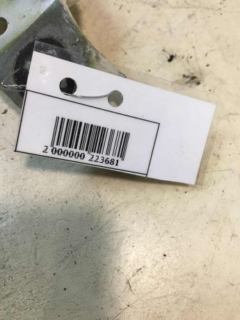 petlia-kryski-bagaznika-levaia-mazda-3-art-36083-big-3