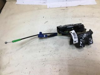 zamok-bagaznika-toyota-corolla-ix-e120-e130-rest-xetcbek-art-37471