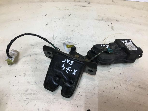 zamok-bagaznika-hyundai-elantra-3-xd-2-rest-art-37520-big-1