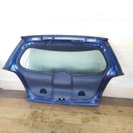 kryska-bagaznika-renault-megane-2-xetcbek-art-38022-big-4