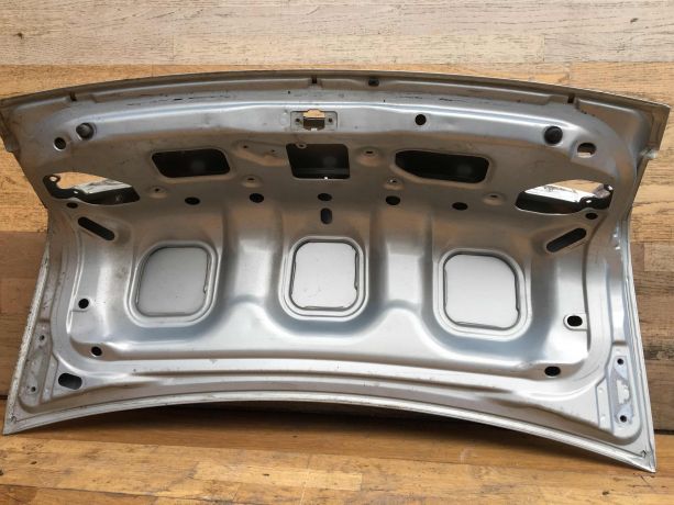 kryska-bagaznika-renault-megane-1-renault-megane-classic-sedan-art-38305-big-3