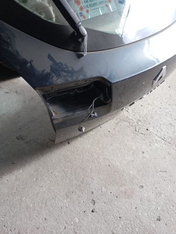 kryska-bagaznika-renault-laguna-08-g-xetcbek-art-38384-big-6