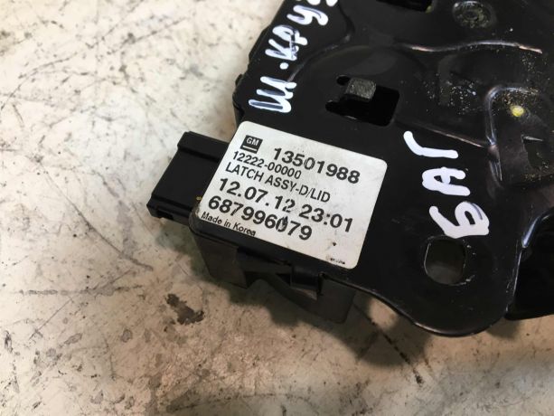 zamok-bagaznika-chevrolet-cruze-sedan-do-rest-art-38406-big-1