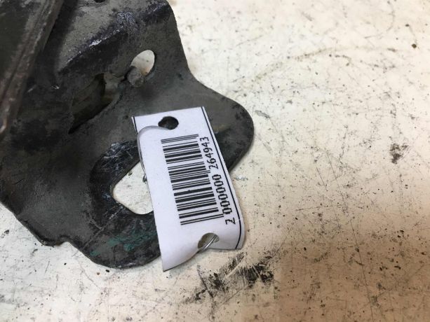 zamok-kapota-chevrolet-cruze-do-rest-art-38634-big-2