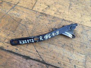 petlia-kapota-pravaia-volkswagen-passat-b4-art-38776