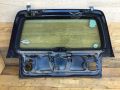 kryska-bagaznika-volkswagen-passat-b4-universal-so-steklom-sledy-remonta-art-38870-small-9