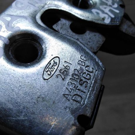 zamok-bagaznika-ford-fiesta-ford-fusion-art-38920-big-2