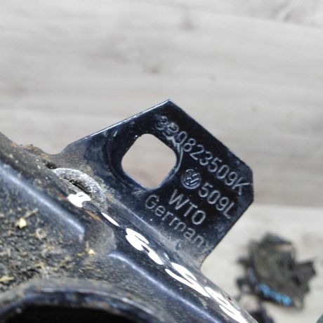 zamok-kapota-volkswagen-passat-b5-gp-bu-art-38994-big-3