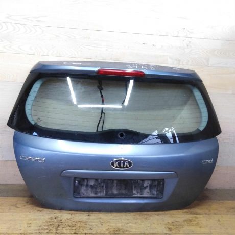 kryska-bagaznika-kia-ceed-xetcbek-art-39142-big-0