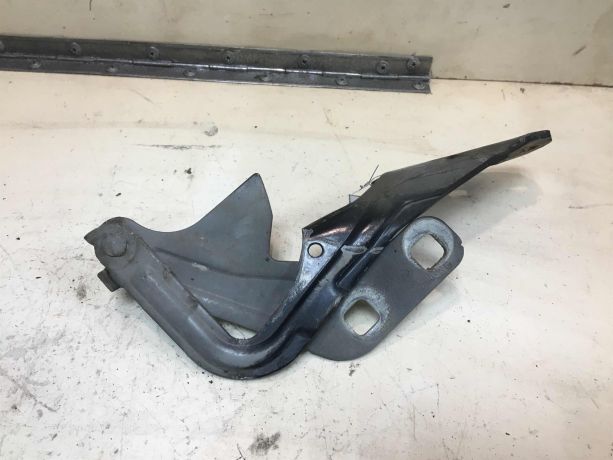 petlia-kapota-pravaia-ford-mondeo-4-art-39231-big-3