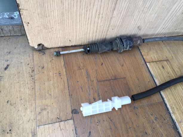 kulisa-kpp-selektor-akpp-mazda-6-gg-art-40129-big-2