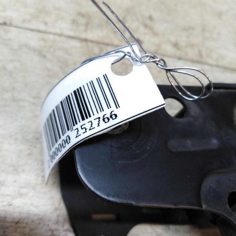 zamok-kapota-volkswagen-golf-plus-05gv-art-40806-big-2