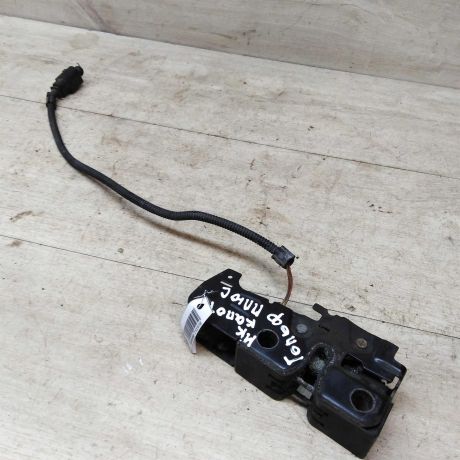 zamok-kapota-volkswagen-golf-plus-art-40975-big-1