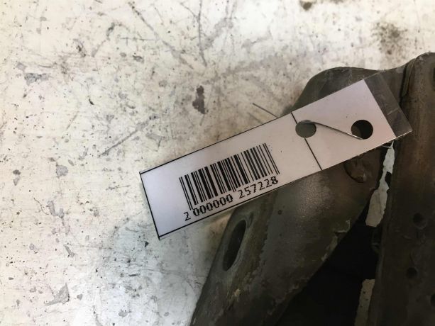 petlia-kapota-levaia-volkswagen-sharan-do-rest-art-41483-big-3