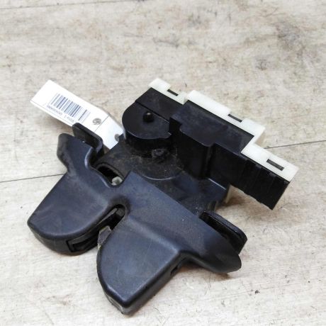 zamok-bagaznika-nissan-primera-p12-universal-art-41771-big-2