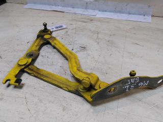 petlia-kryski-bagaznika-levaia-sedan-mazda-6-art-42789