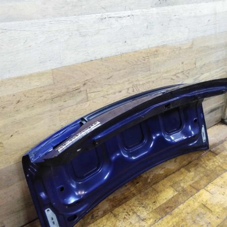 kryska-bagaznika-sedan-renault-megane-1-defekt-art-43313-big-3