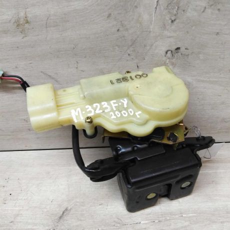 zamok-bagaznika-mazda-323-universal-art-43329-big-1