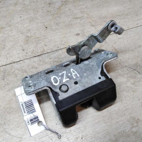 zamok-bagaznika-opel-zafira-a-art-43620-big-0