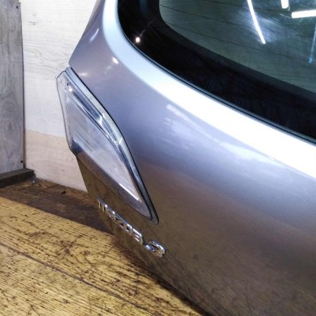 kryska-bagaznika-mazda-3-bl-xetcbek-art-43841-big-4