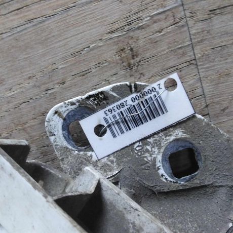 krylo-pravoe-ford-focus-3-rest-17gv-defekty-art-44372-big-1