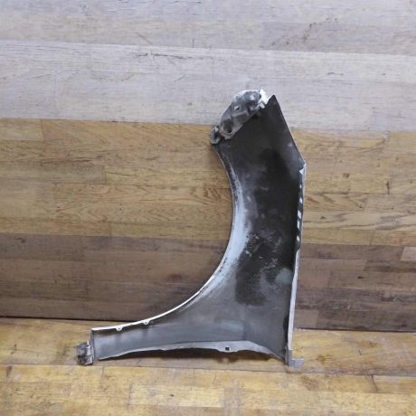 krylo-pravoe-ford-focus-3-rest-17gv-defekty-art-44372-big-3