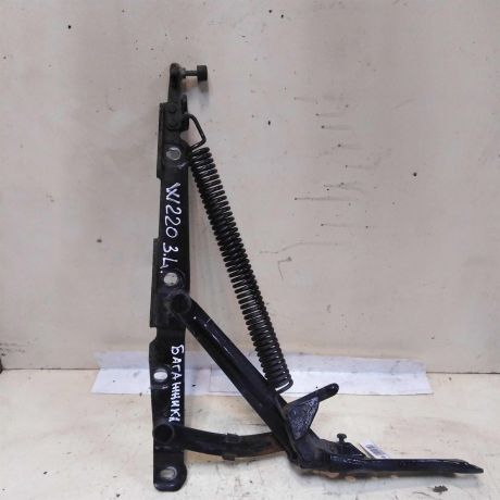 petlia-bagaznika-zadniaia-levaia-sedan-mercedes-w220-art-44825-big-0