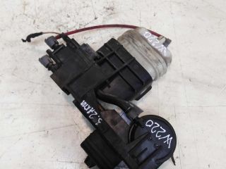 zamok-bagaznika-mercedes-w220-99gv-32i-akpp-art-45037