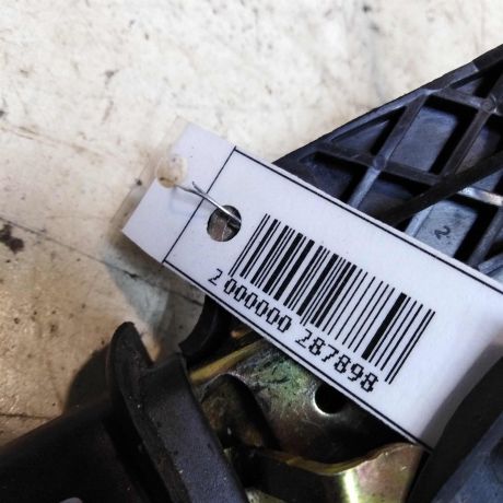 zamok-bagaznika-sedan-audi-a4-b6-8e-art-45313-big-3