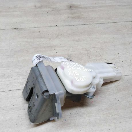 zamok-bagaznika-suzuki-sx4-2010-god-vypuska-art-45654-big-0