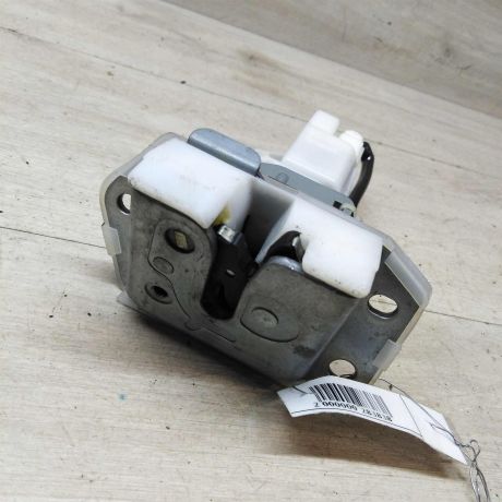 zamok-bagaznika-suzuki-sx4-2010-god-vypuska-art-45654-big-3