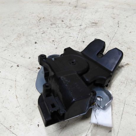 zamok-bagaznika-sedan-mitsubishi-lancer-10-art-45738-big-0