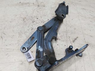 petlia-bagaznika-zadniaia-levaia-sedan-mitsubishi-lancer-10-art-45838