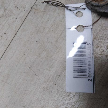 petlia-bagaznika-levaia-sedan-volkswagen-passat-b5-art-46161-big-1