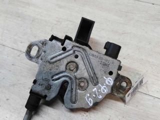 zamok-kapota-ford-focus-2-art-46236