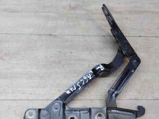 petlia-bagaznika-pravaia-sedan-audi-a6-c5-do-rest-art-46528