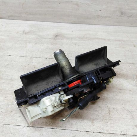 zamok-bagaznika-sedan-audi-a6-c5-28i-alg-art-46579-big-2