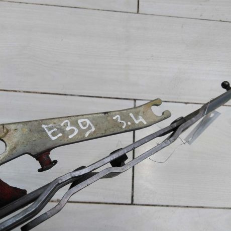 petlia-bagaznika-levaia-sedan-bmw-e39-art-46997-big-1