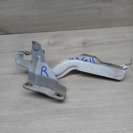 petlia-kapota-pravaia-nissan-almera-iii-g15-art-47672-big-0