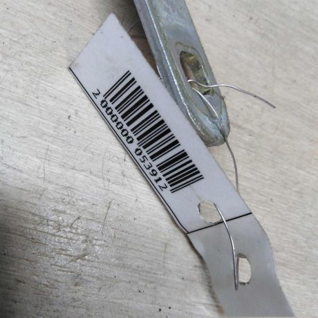 petlia-kapota-levaia-lada-largus-art-48031-big-2