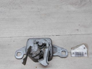 zamok-kapota-lada-largus-art-48032