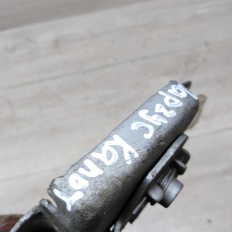 zamok-kapota-lada-largus-art-48032-big-2