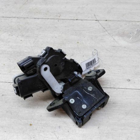 zamok-bagaznika-xetcbek-mazda-3-bl-art-48200-big-2