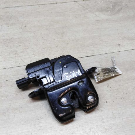 zamok-kryski-bagaznika-renault-megane-3-universal-art-48267-big-0