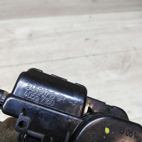 zamok-kryski-bagaznika-renault-megane-3-universal-art-48267-big-1