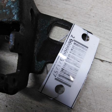 zamok-kapota-skoda-octavia-tour-art-48294-big-3