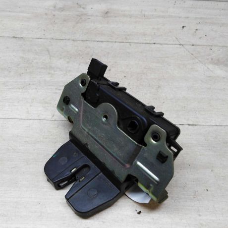 zamok-kryski-bagaznika-opel-zafira-b-sa2-art-48351-big-1