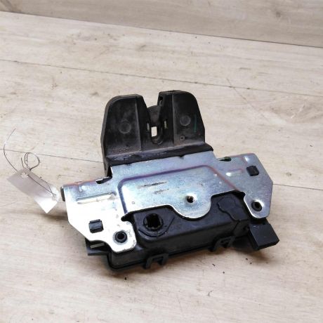 zamok-bagaznika-opel-zafira-b-sa2-art-48507-big-1