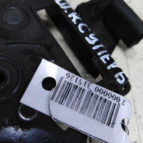 zamok-kapota-skoda-superb-i-rest-art-48825-big-2